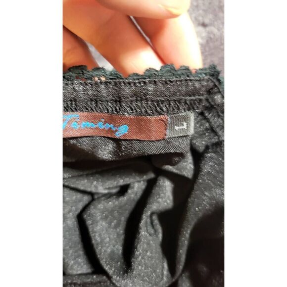 Timing black halter embroidery silk blouse L - Picture 8 of 8